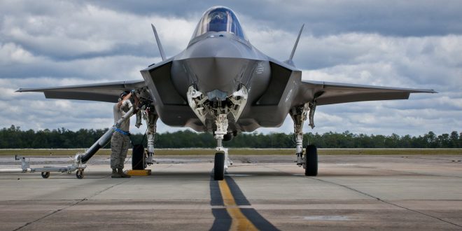 Países Bajos detiene exportación de piezas de aviones F-35 a Israel